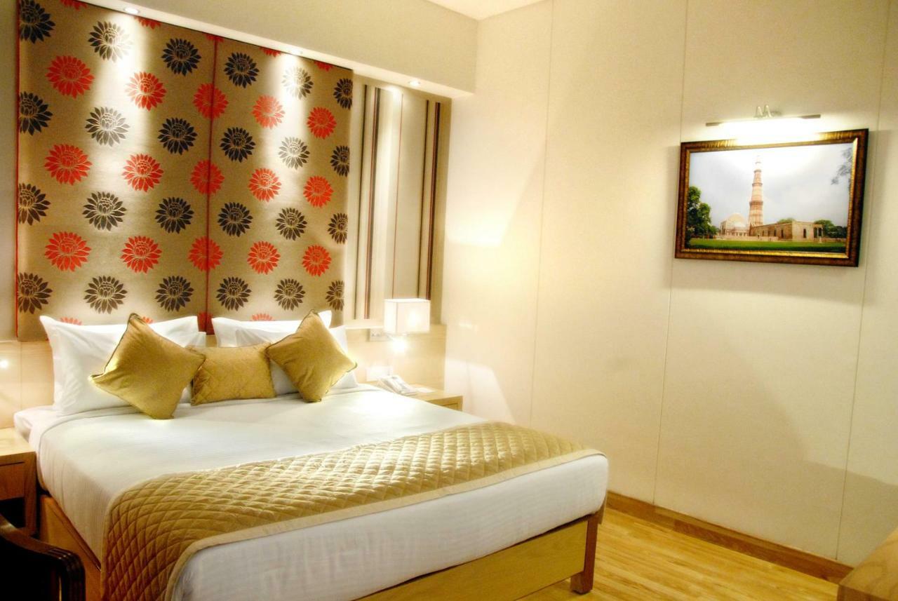 דלהי Hotel Jivitesh מראה חיצוני תמונה