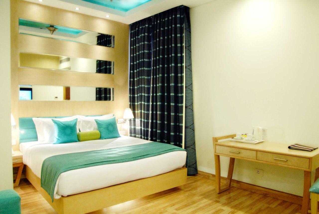 דלהי Hotel Jivitesh מראה חיצוני תמונה